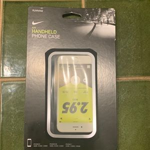 Nike Handheld phone case (running)
